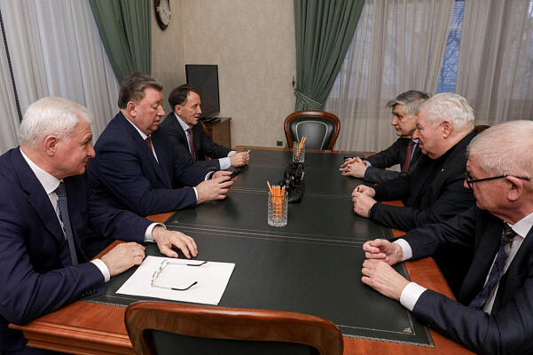 Взаимодействие парламентариев и ученых ОСХН РАН